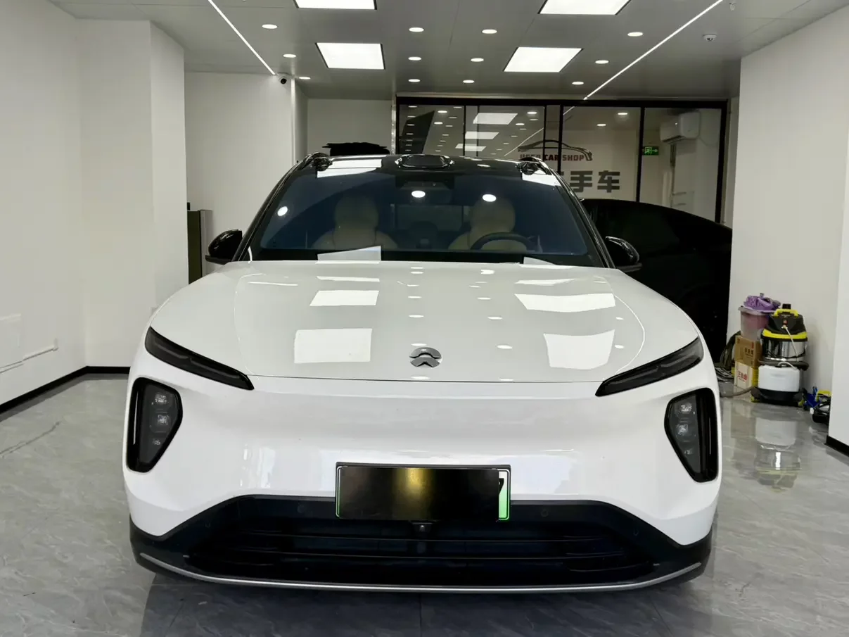 NIO ES6  из Китая