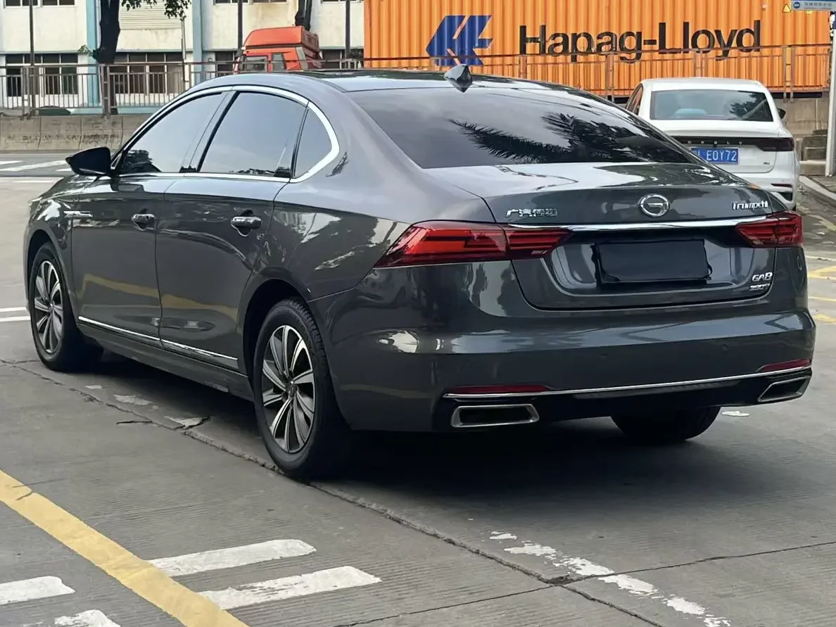 GAC Trumpchi GA8