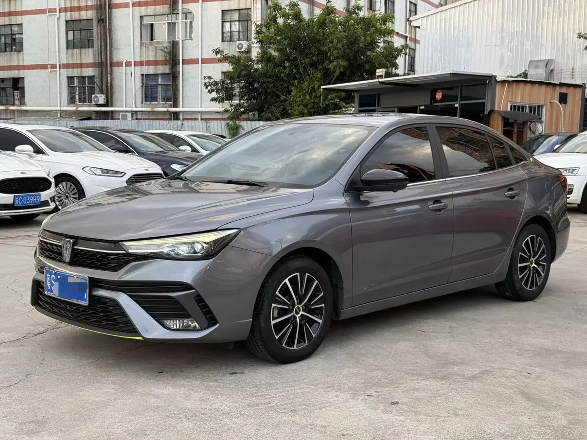 Roewe i5