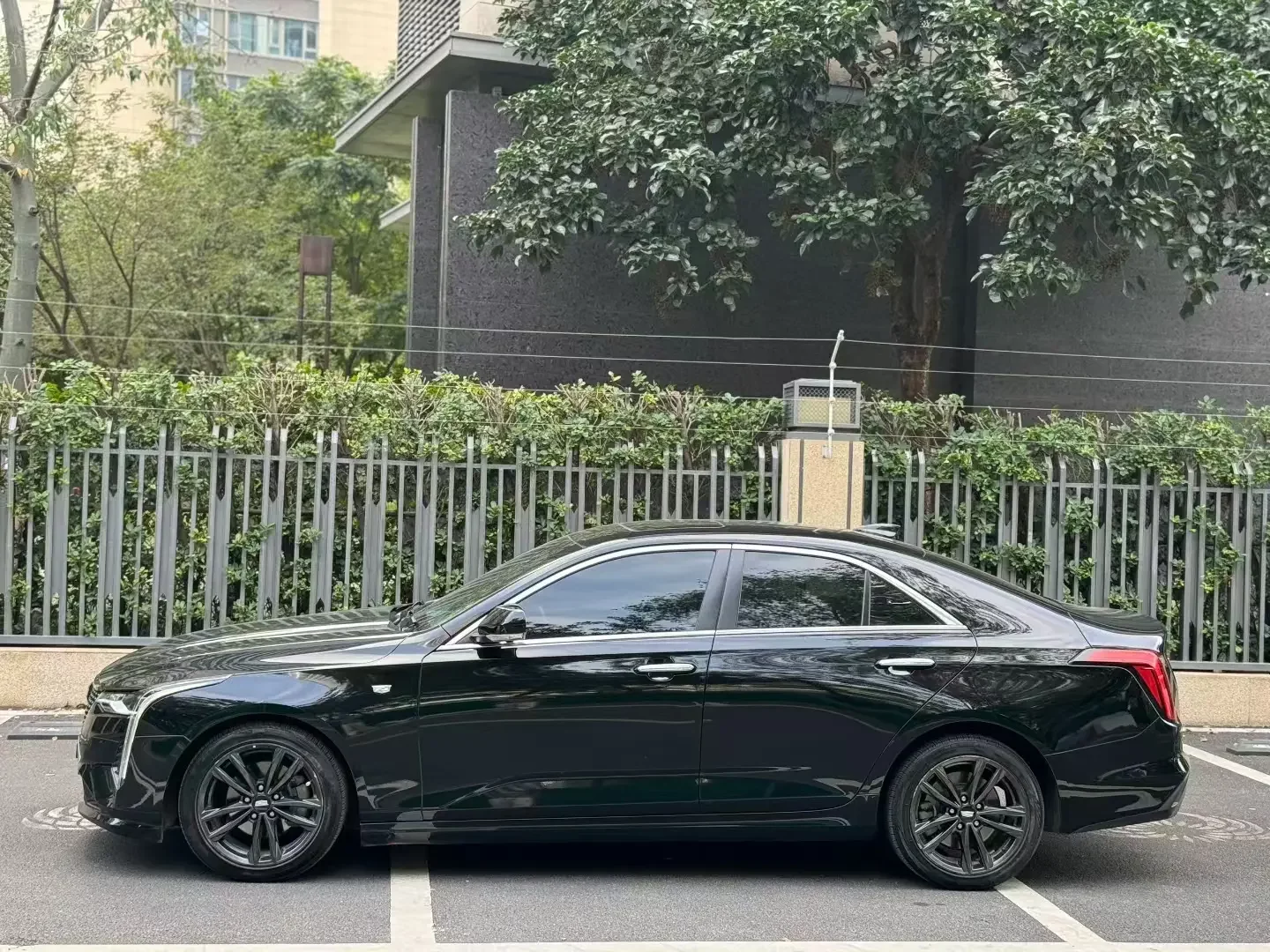 Cadillac CT4