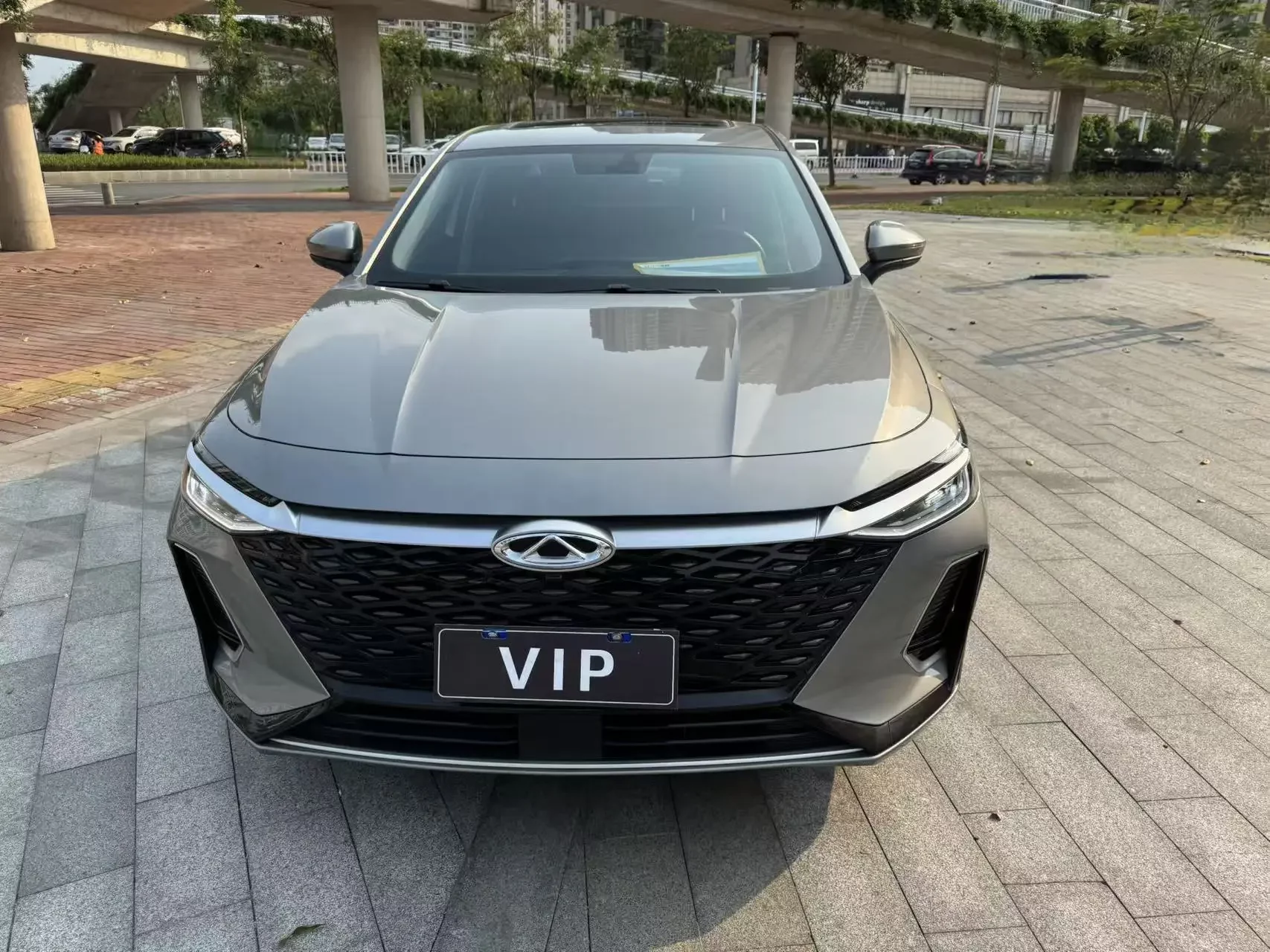 Chery Arrizo 8