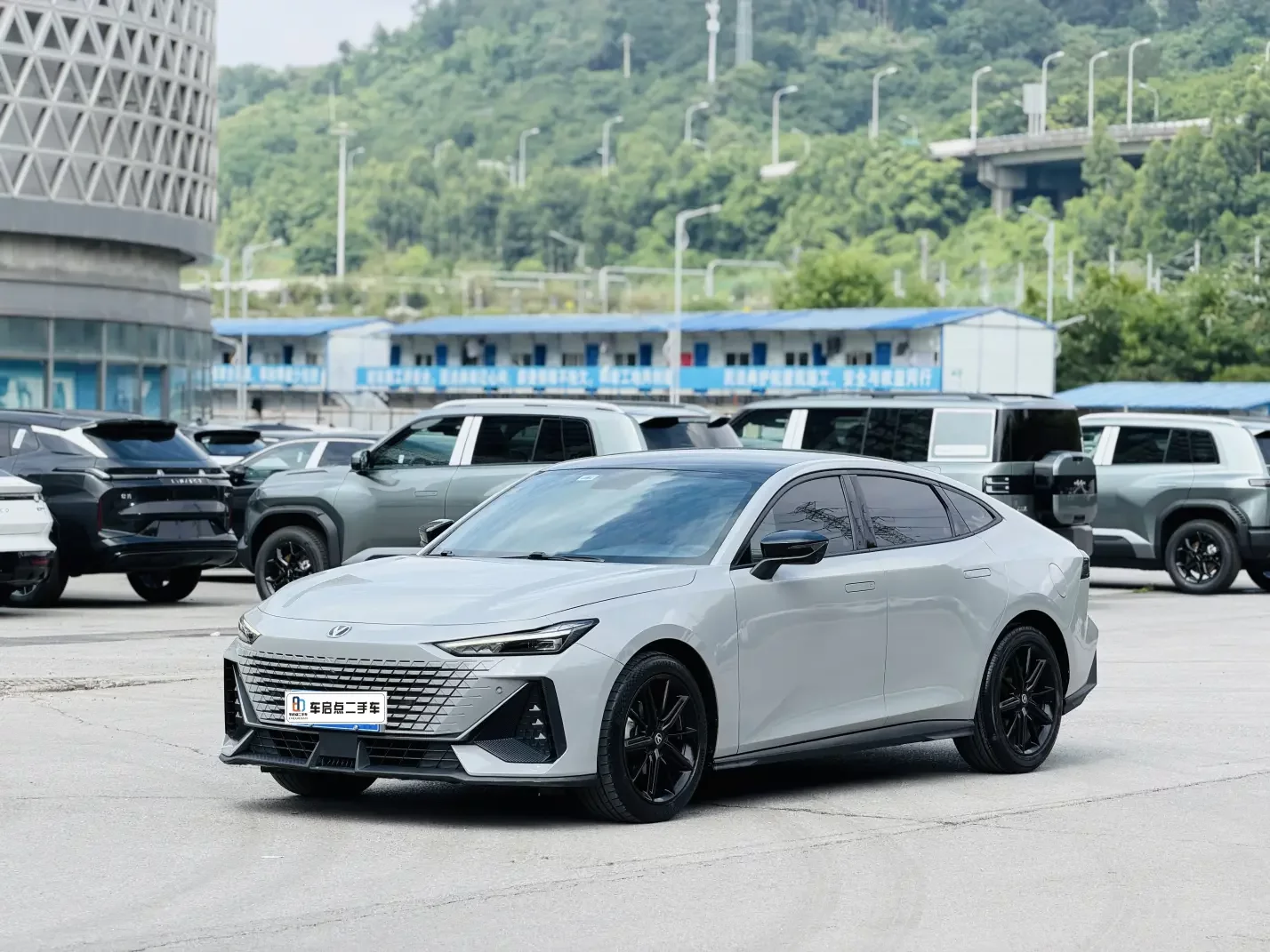 Changan UNI-V  из Китая