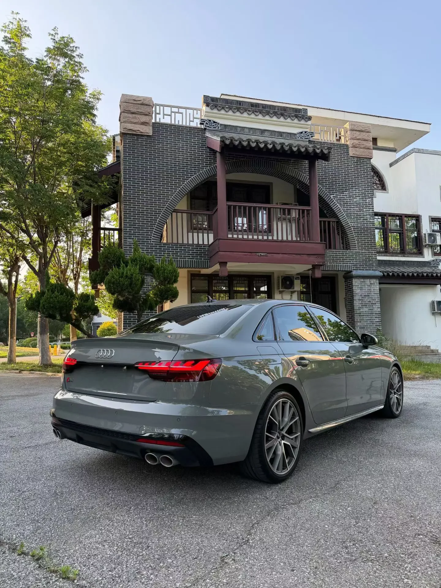 Audi S4