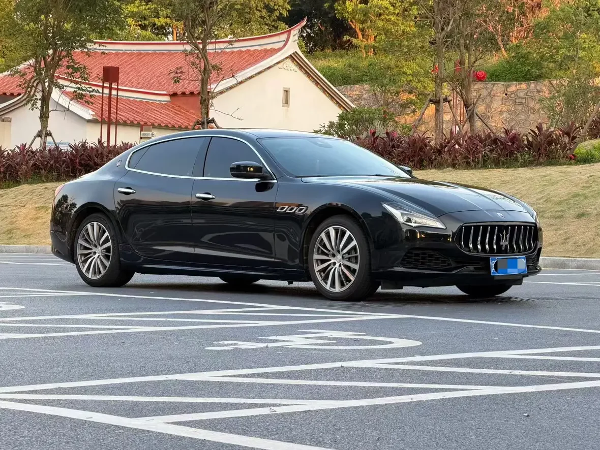Maserati President