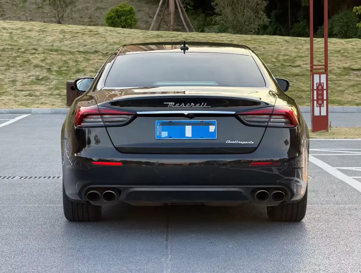 Maserati President