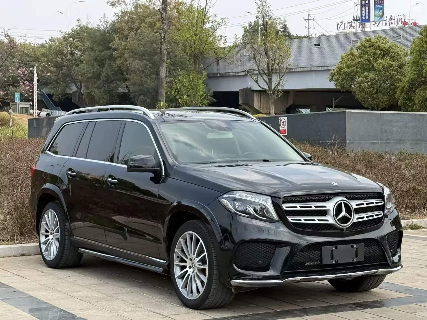 Mercedes-Benz GLS