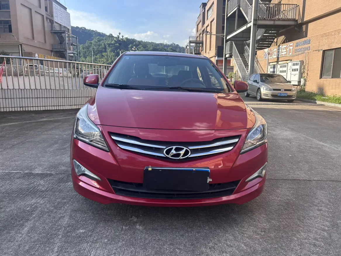 Hyundai Verna