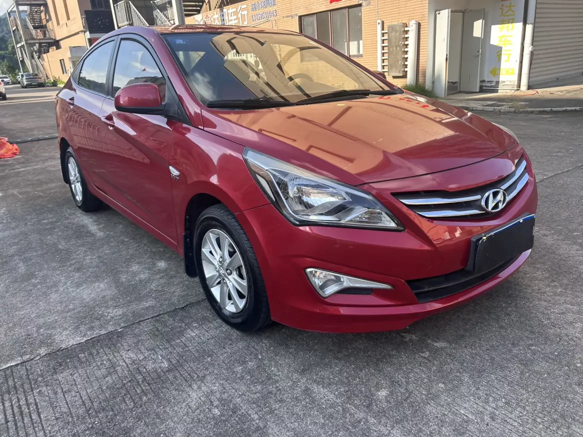 Hyundai Verna