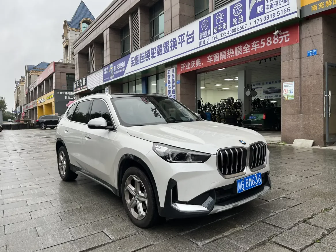 BMW X1