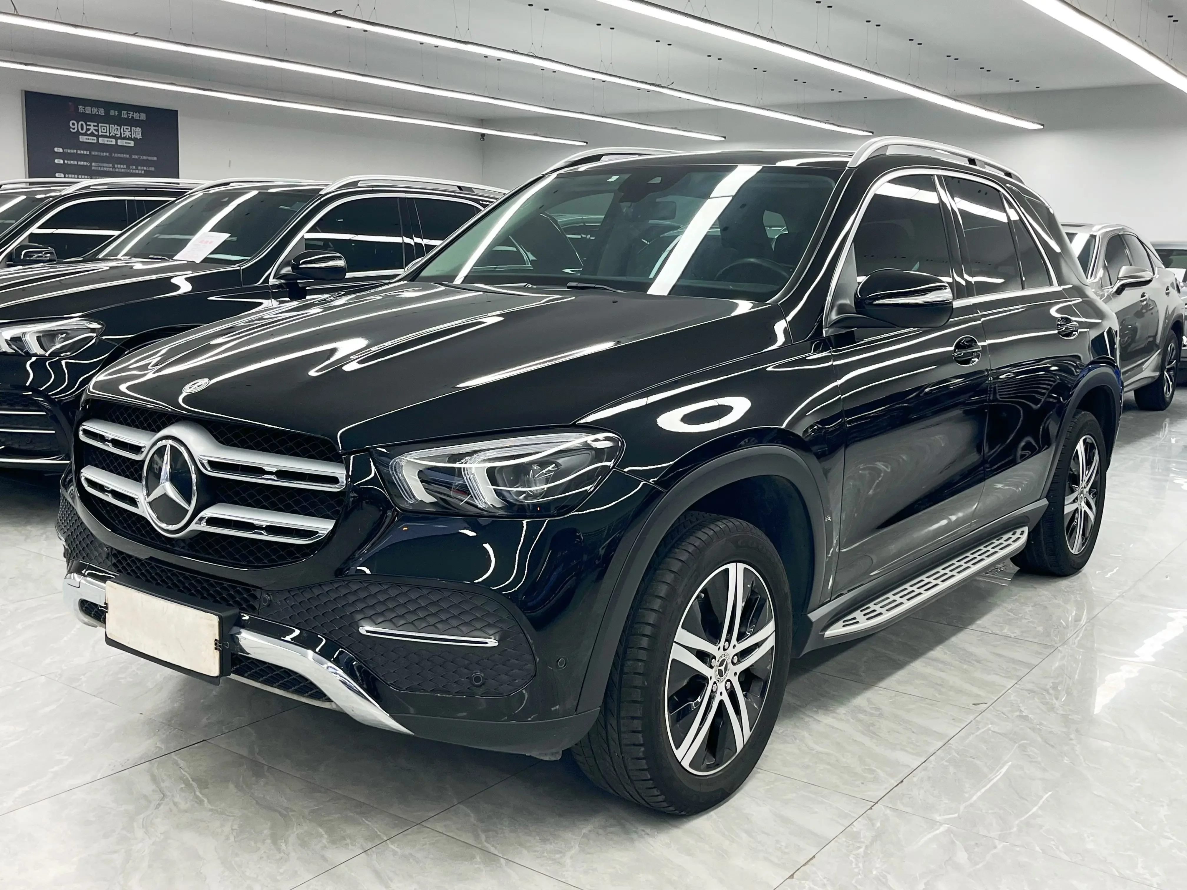 Mercedes-Benz GLE (Imported)