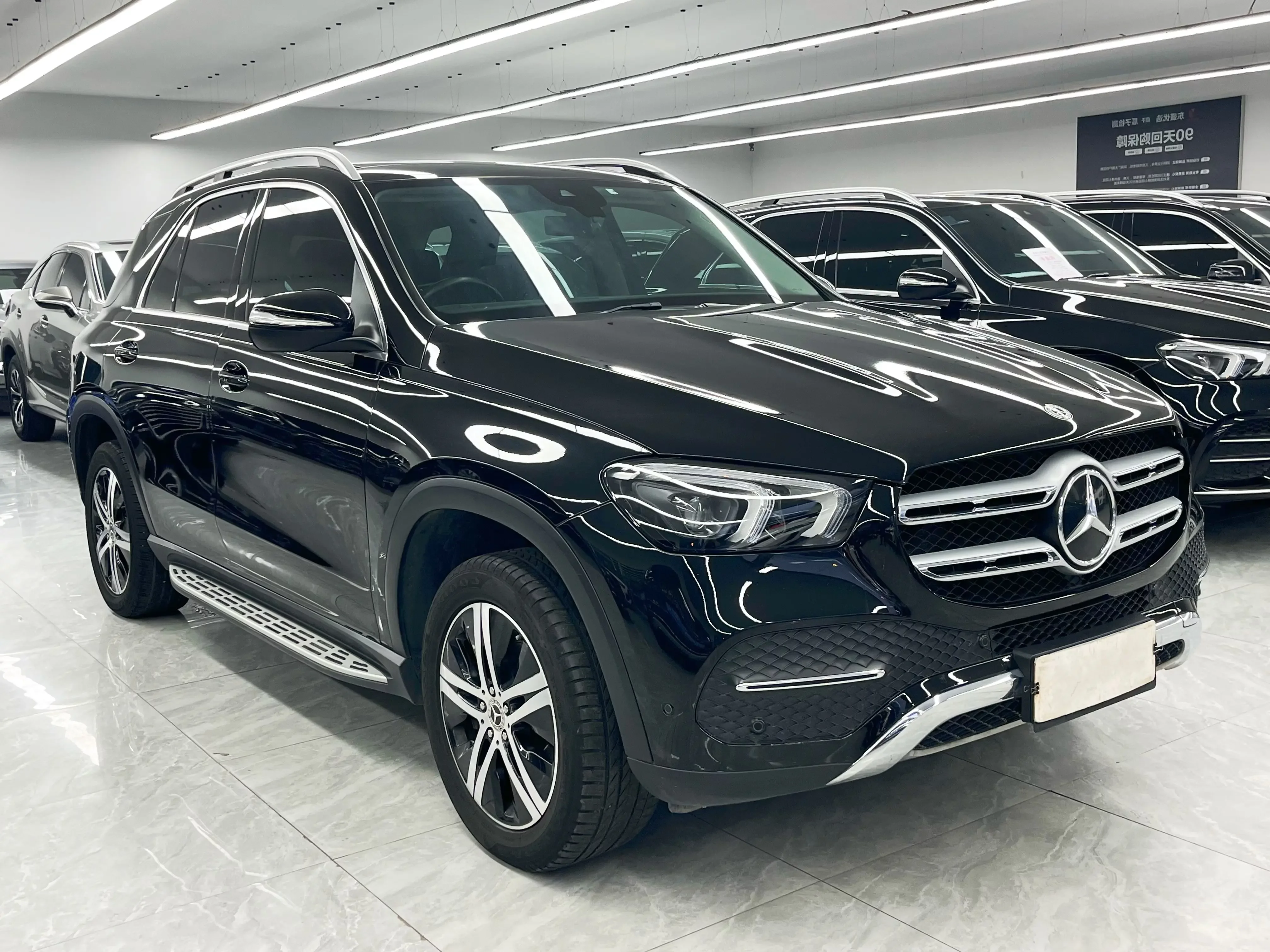 Mercedes-Benz GLE (Imported)