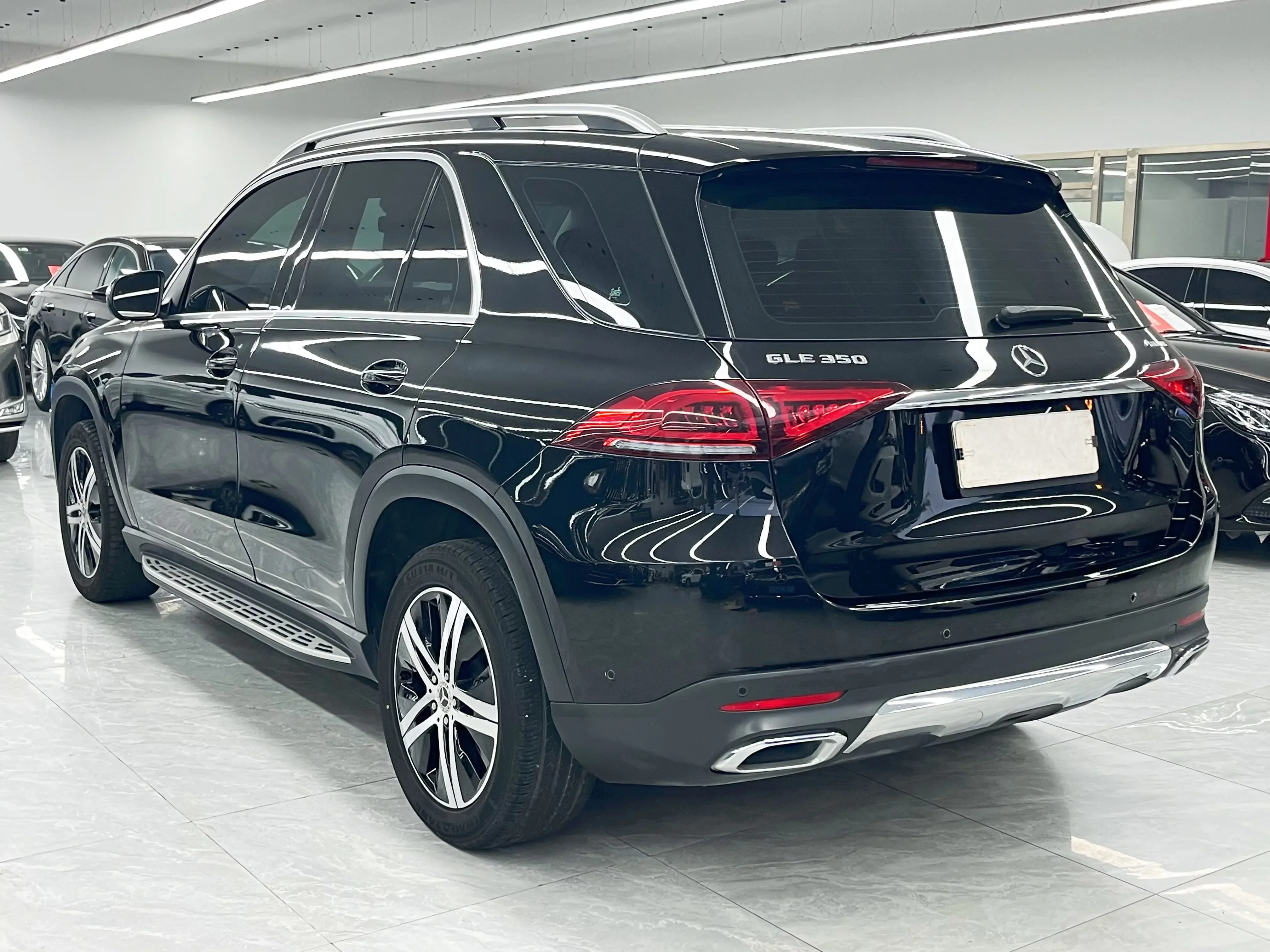 Mercedes-Benz GLE (Imported)