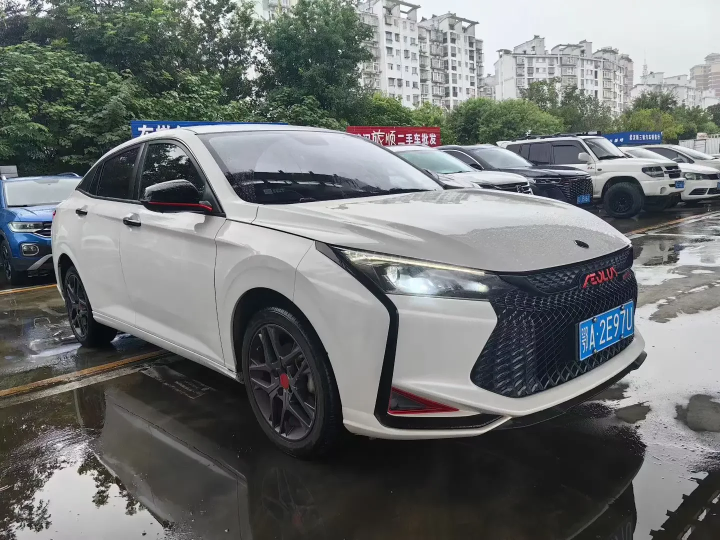 Dongfeng Yixuan