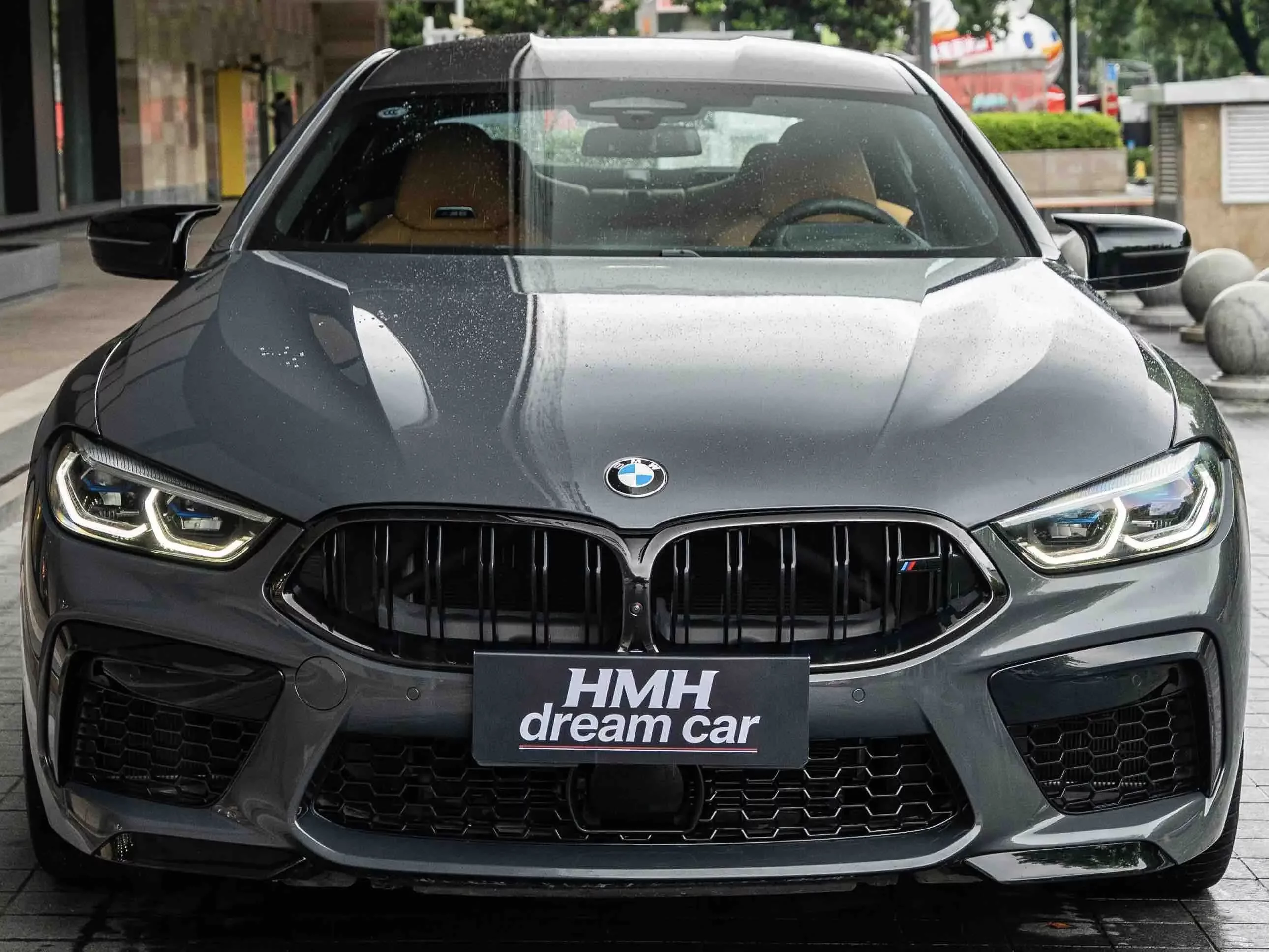 BMW M8  из Китая