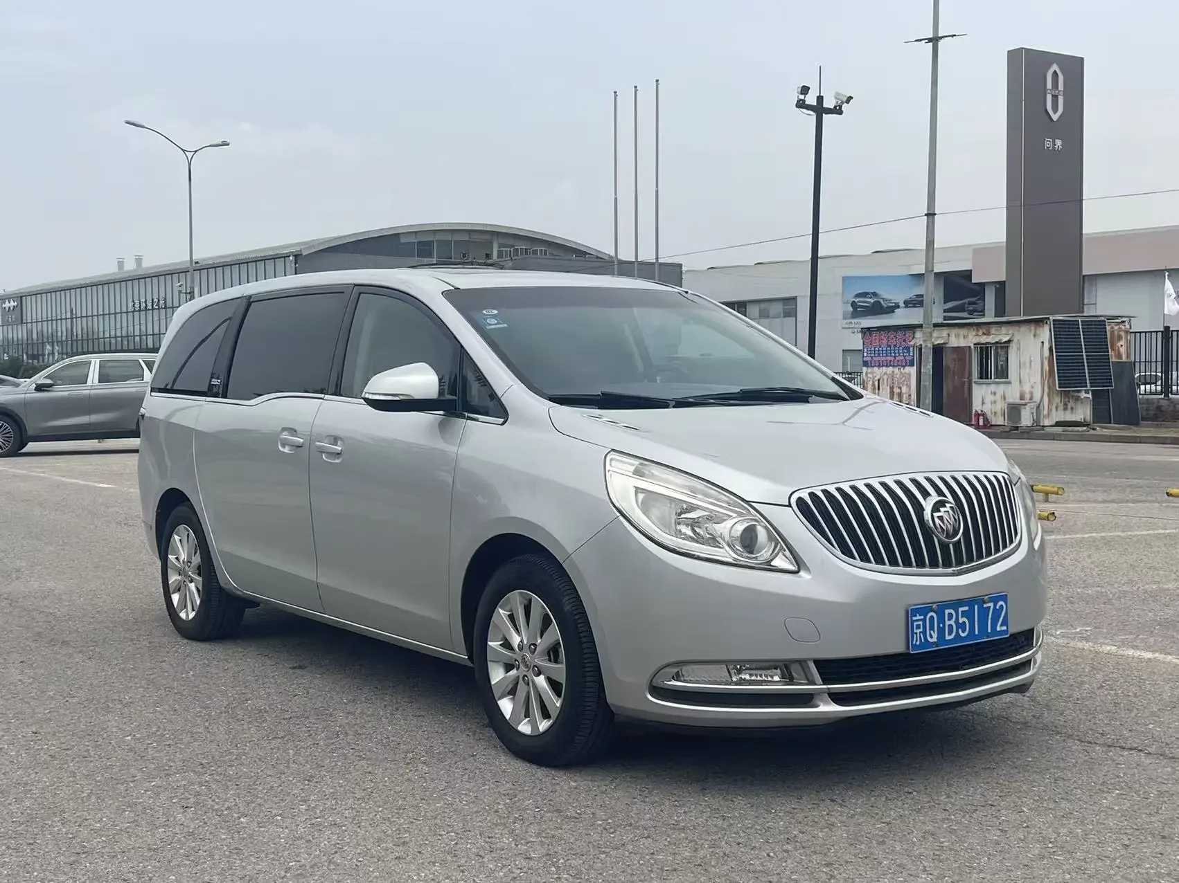 Buick GL8