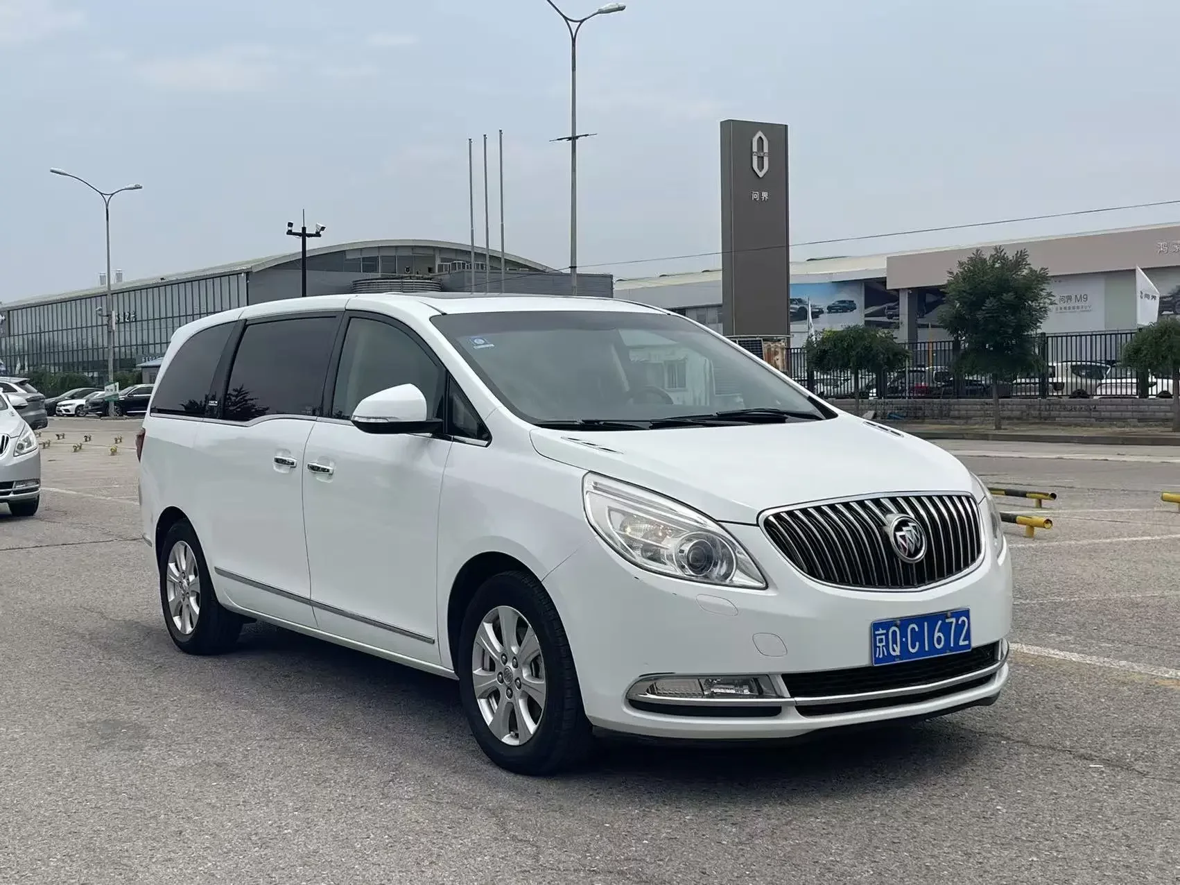 Buick GL8