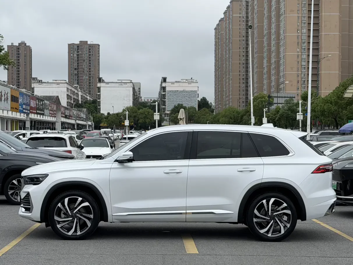 Geely Monjaro