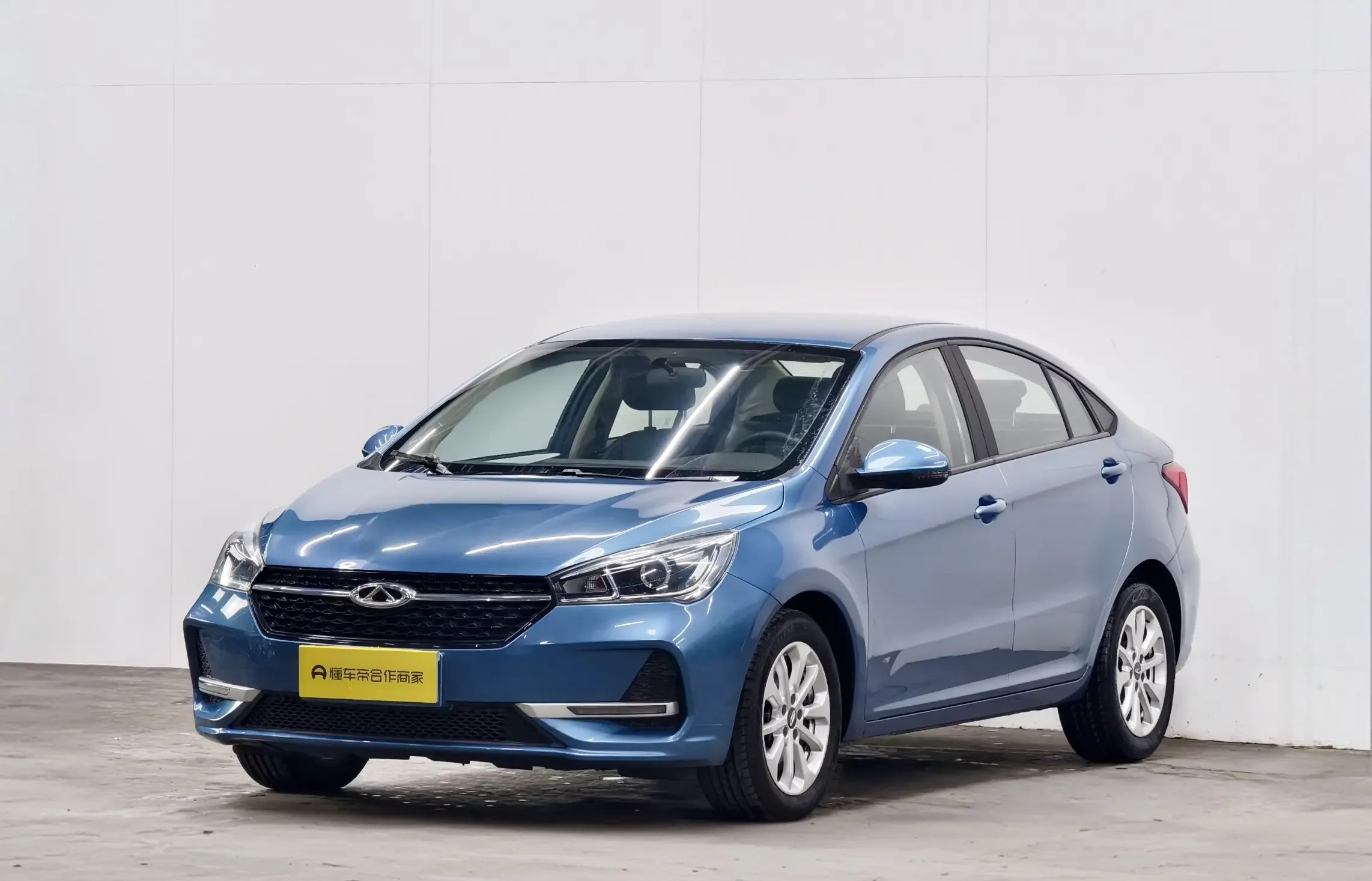 Chery Arrizo 5
