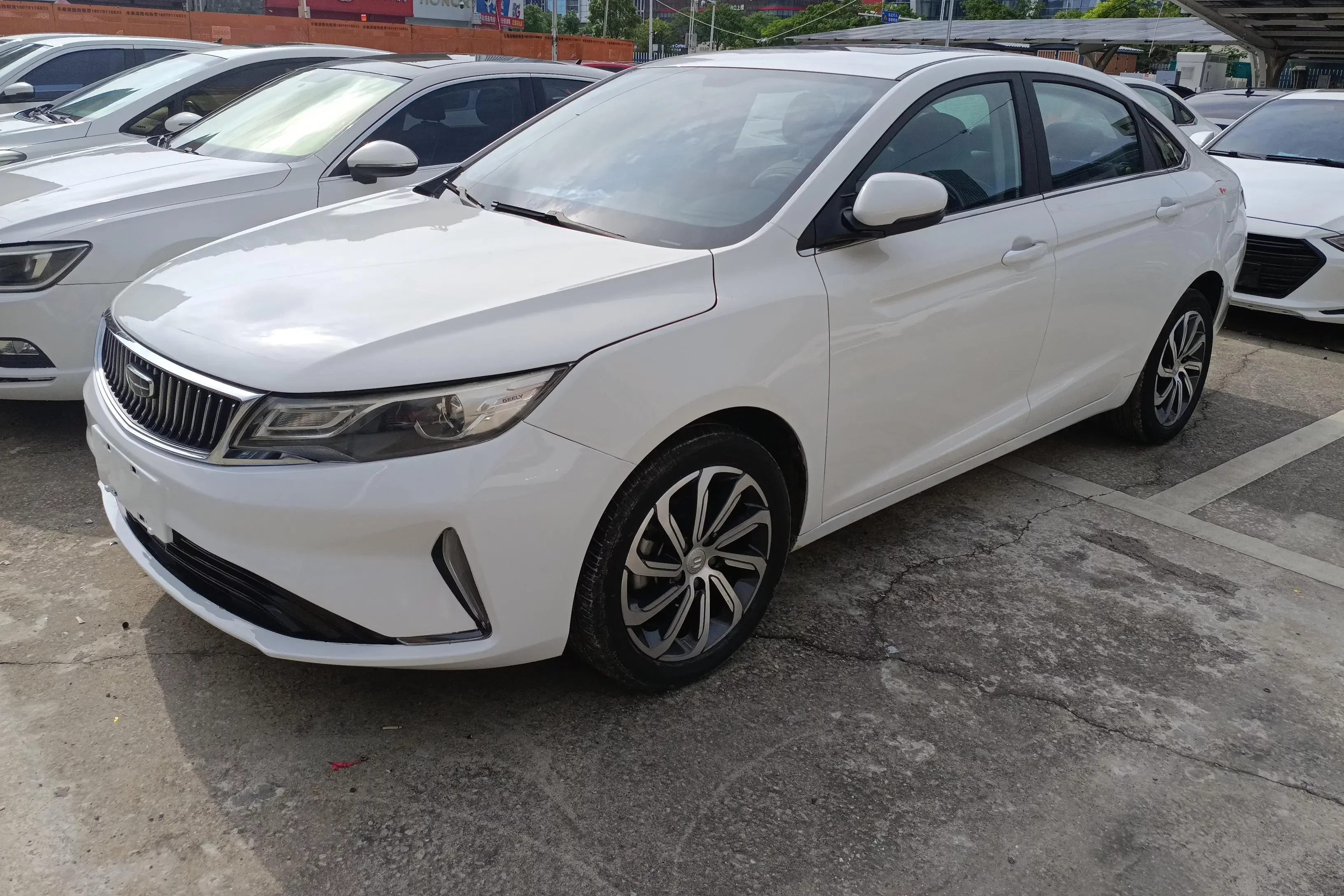 Geely Emgrand GL