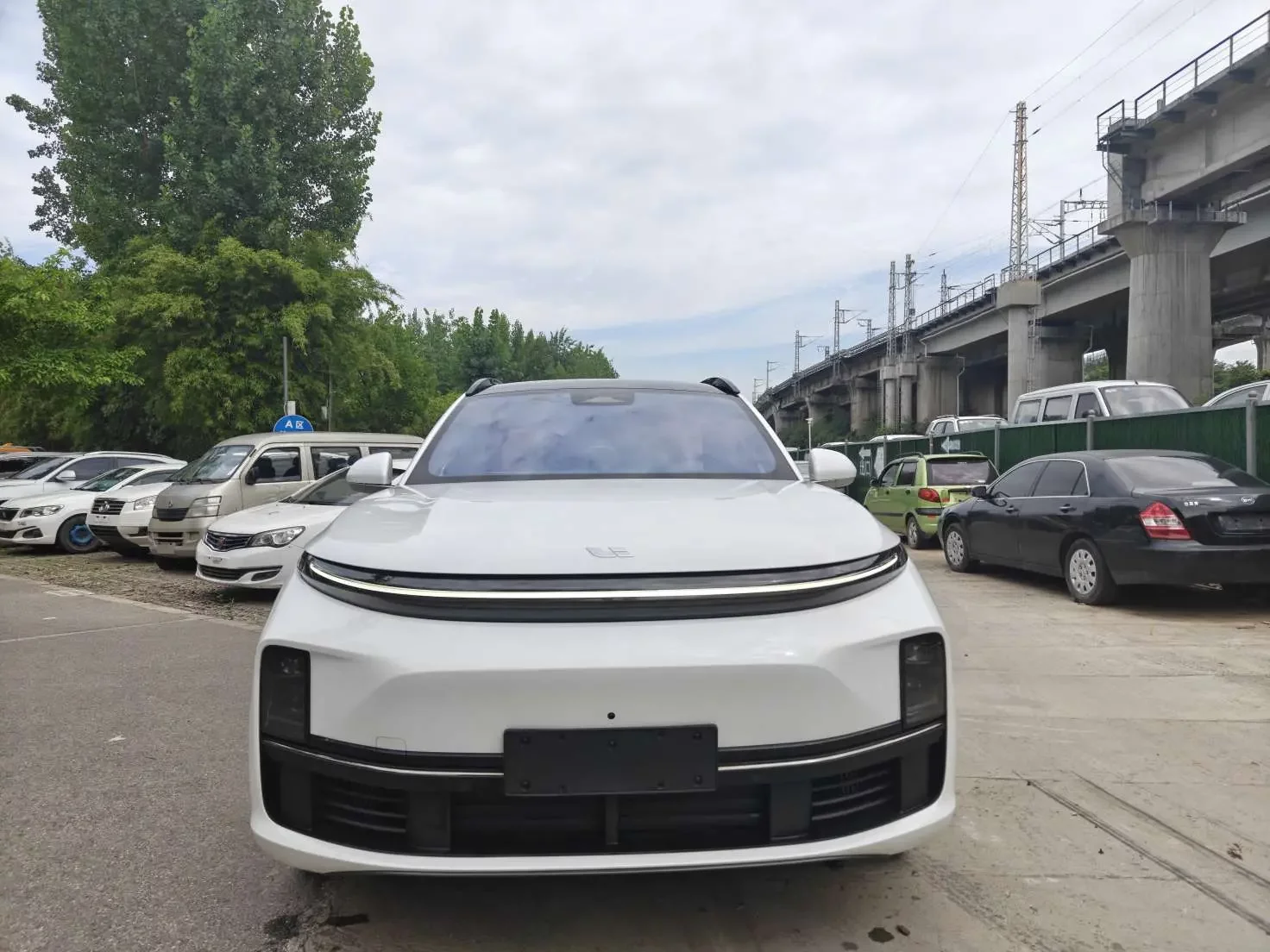 Li L7 (Ideal L7)  из Китая