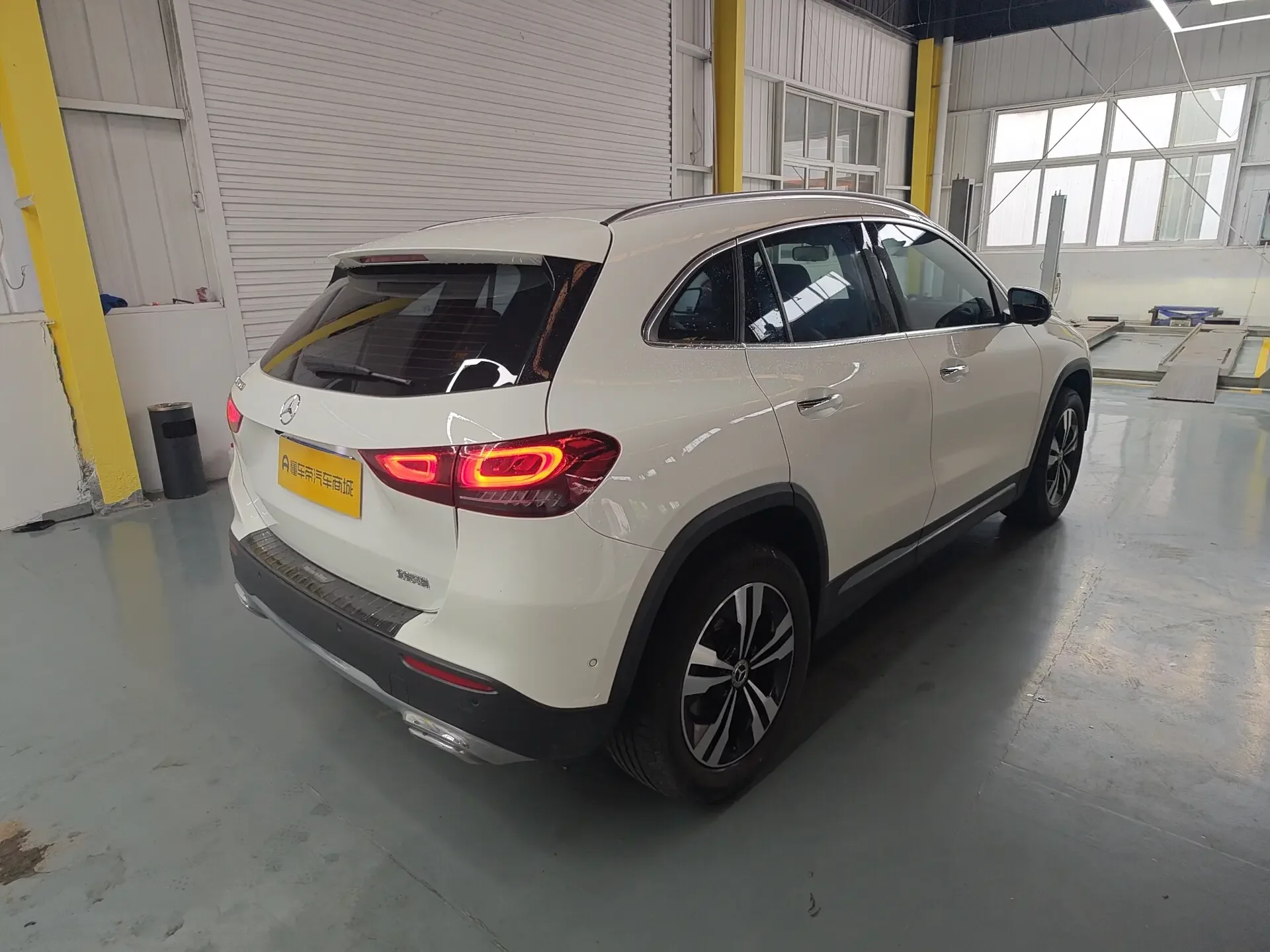 Mercedes-Benz GLA