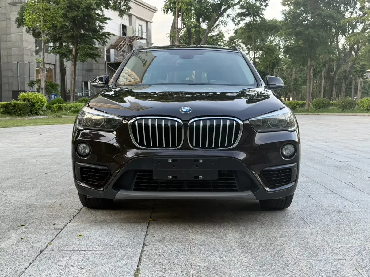 BMW X1  из Китая