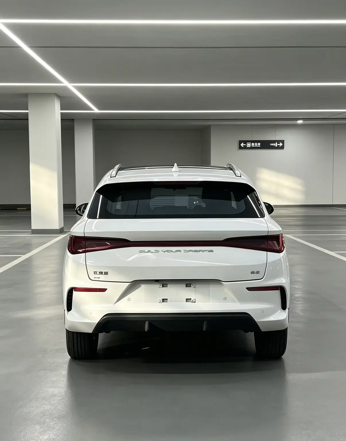 BYD e2