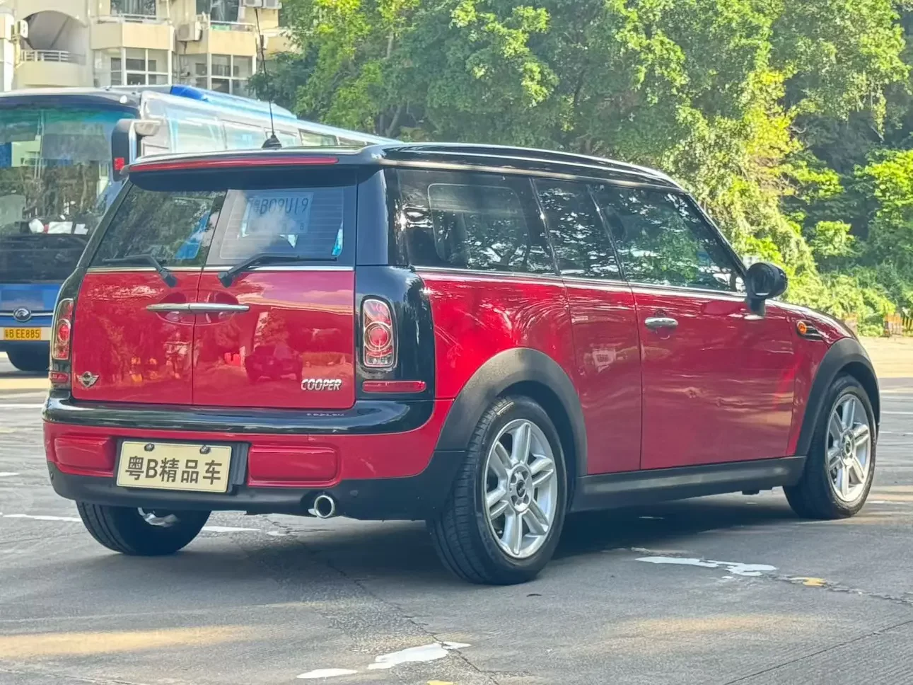 MINI CLUBMAN