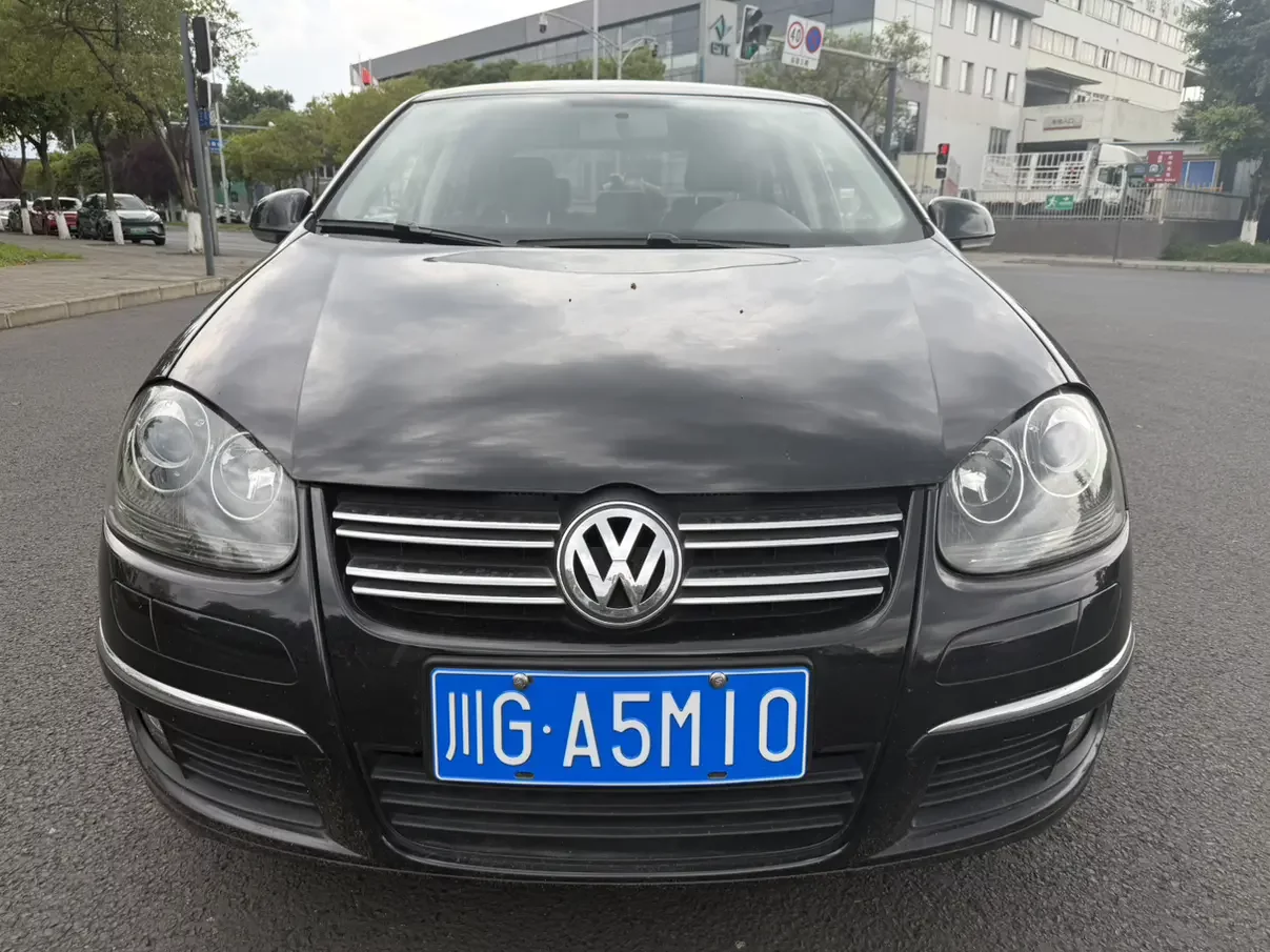 Volkswagen Sagitar