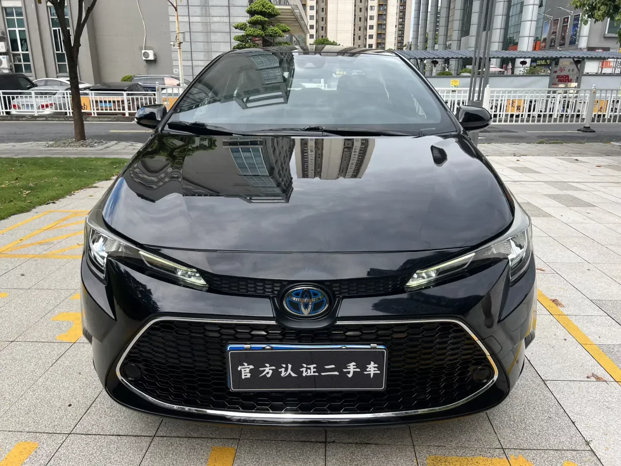Toyota Levin (Lei Ling)  из Китая