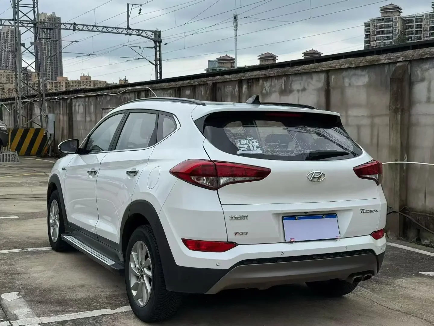 Hyundai Tucson L