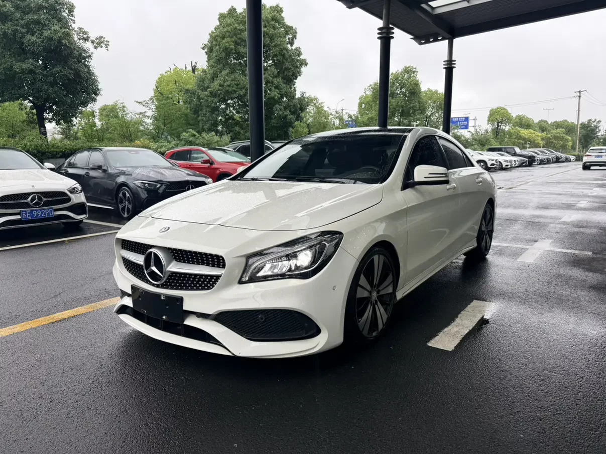 Mercedes-Benz CLA (Imported)  из Китая