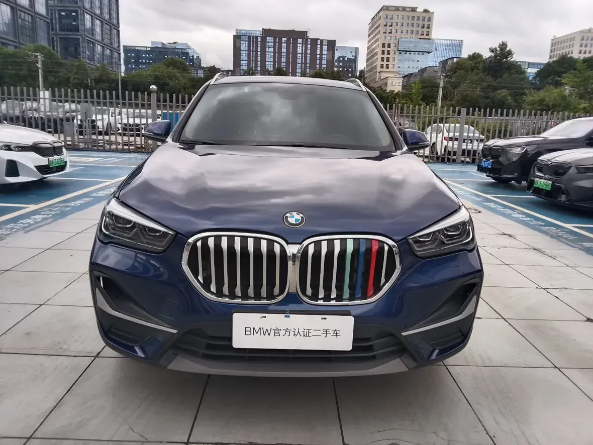 BMW X1  из Китая