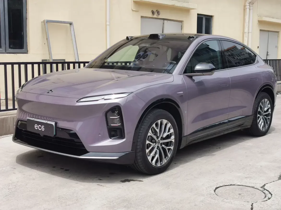 NIO EC6  из Китая