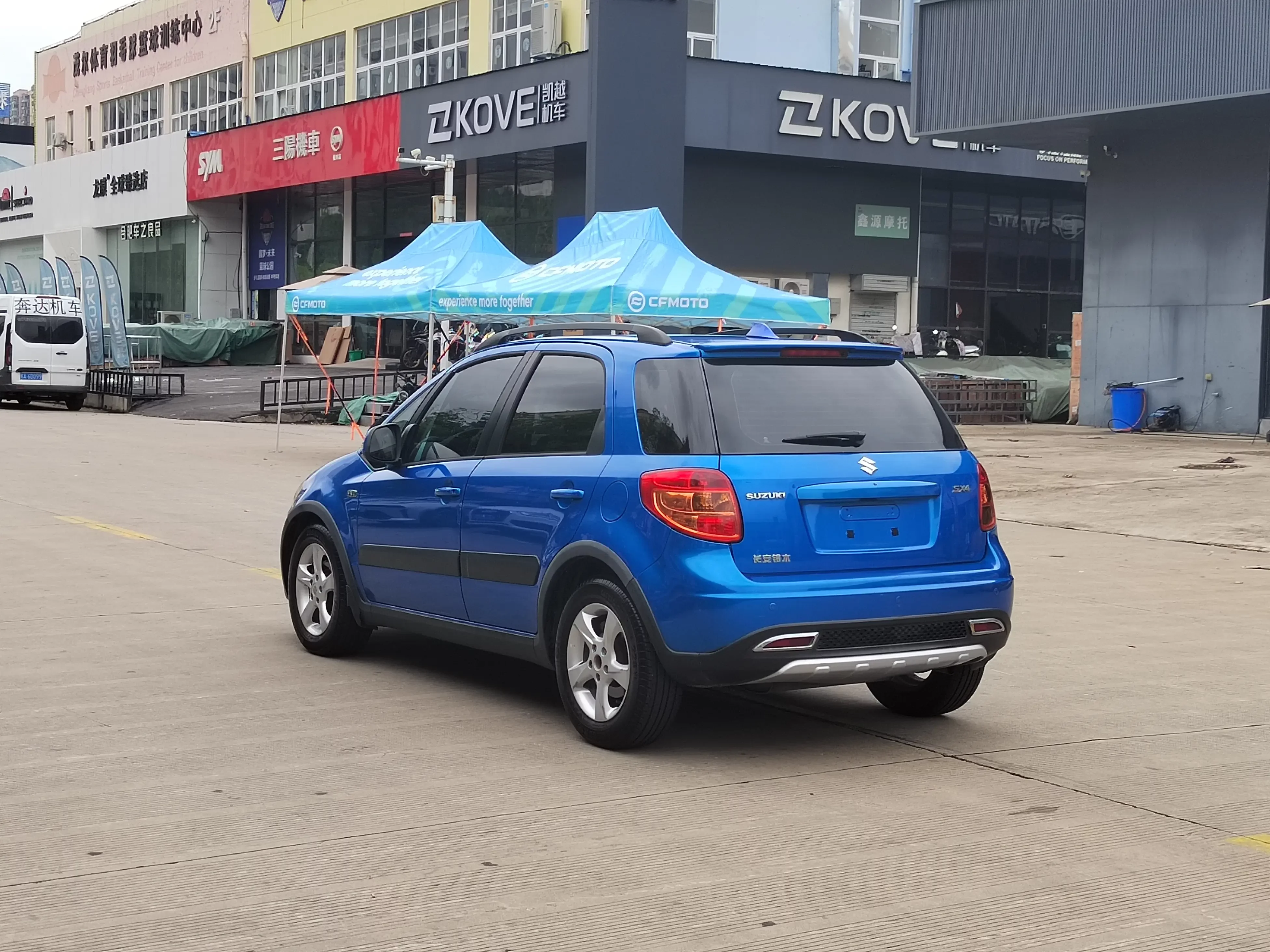 Suzuki SX4