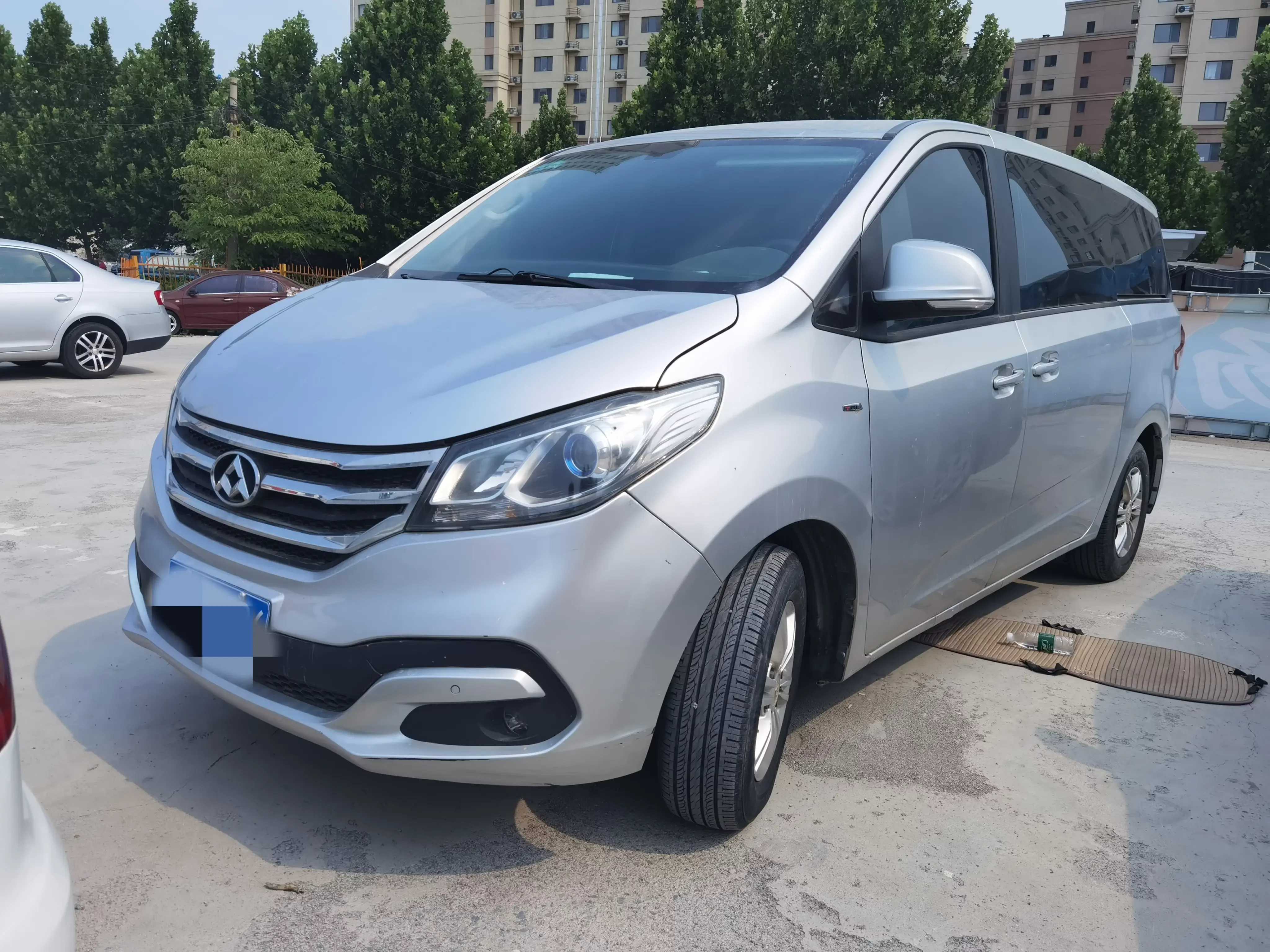 Datong Maxus G10