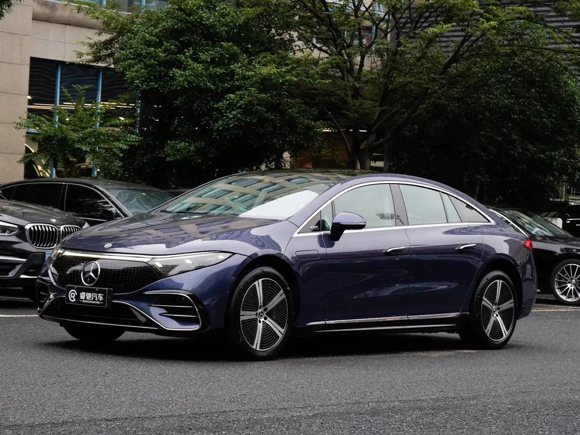 Mercedes-Benz EQS