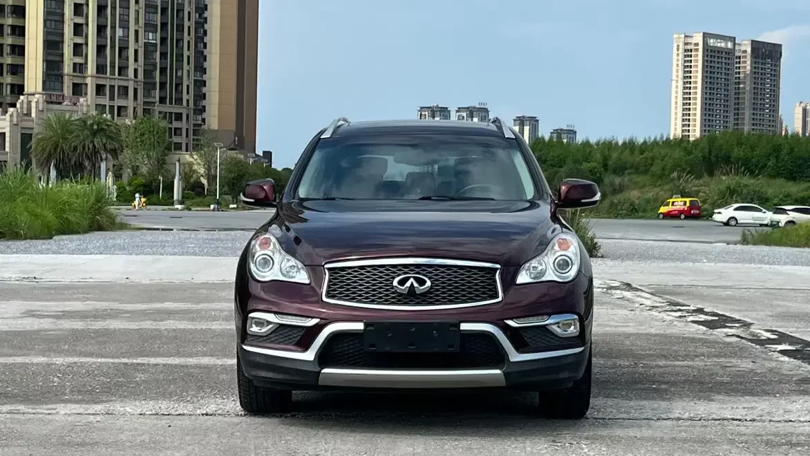 Infiniti QX50