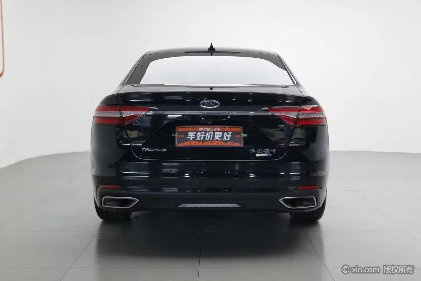 Ford Taurus