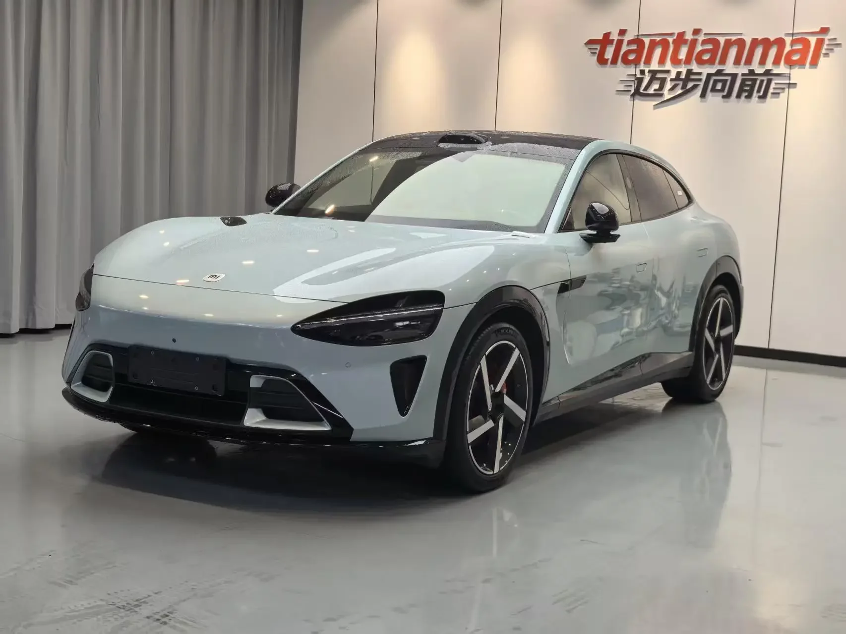 Xiaomi car Xiaomi YU7  из Китая