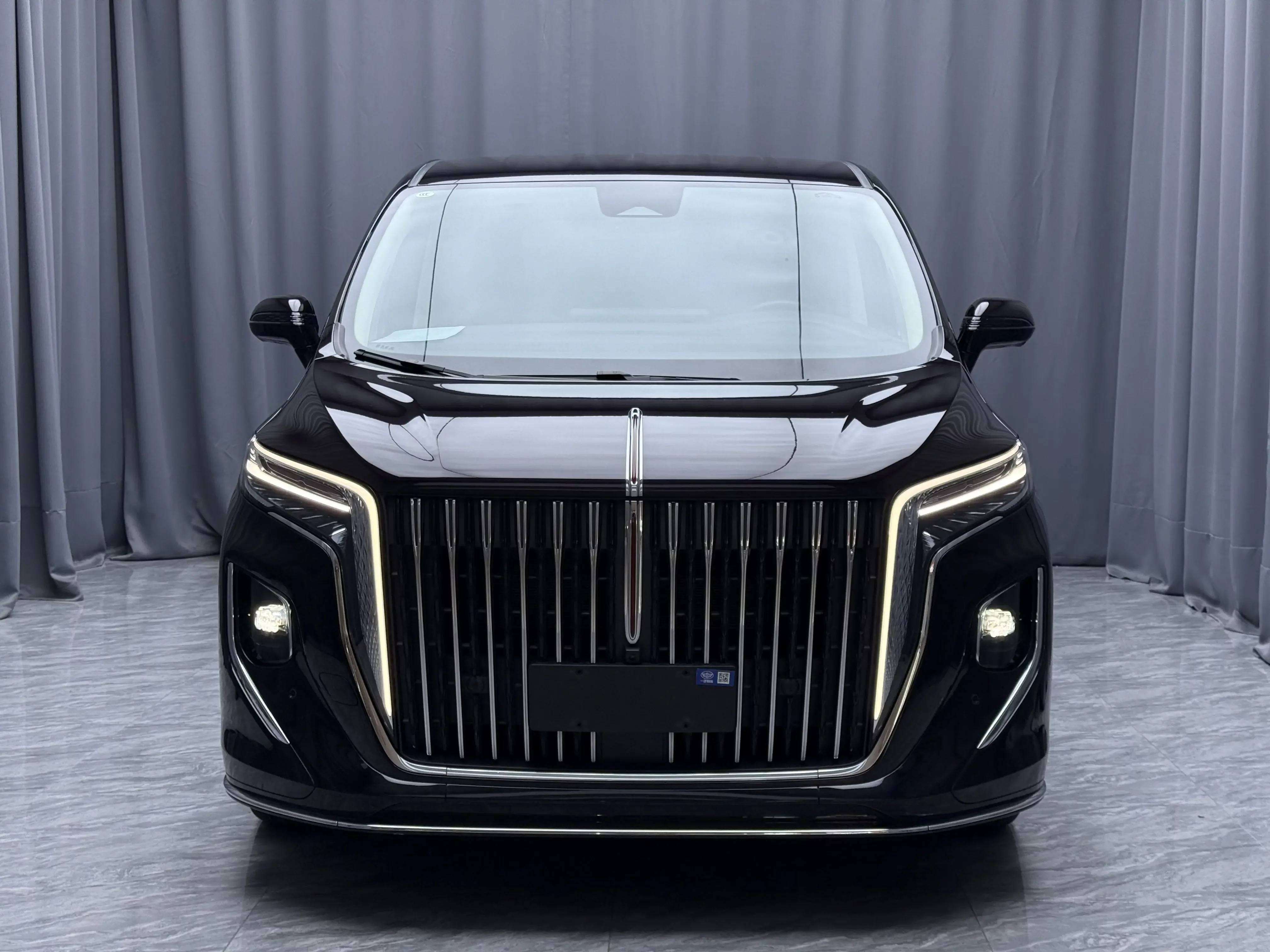 Hongqi HQ9
