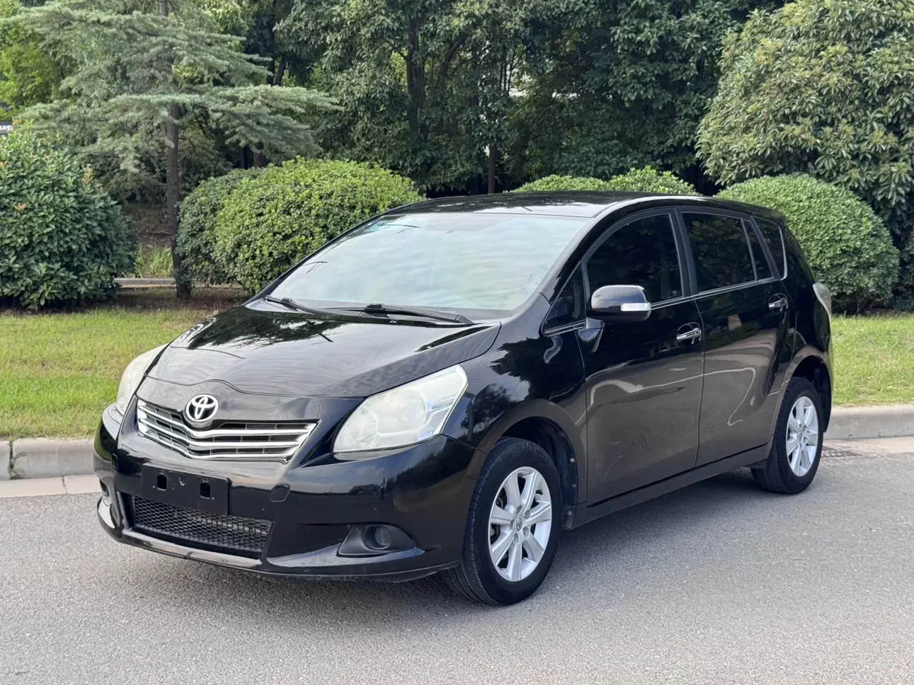 Toyota Verso / EZ