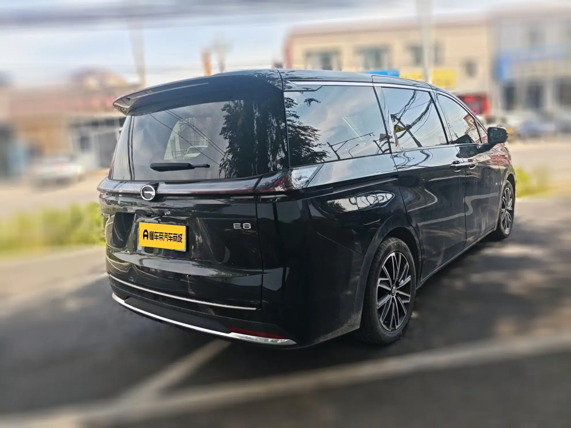 GAC Trumpchi E8