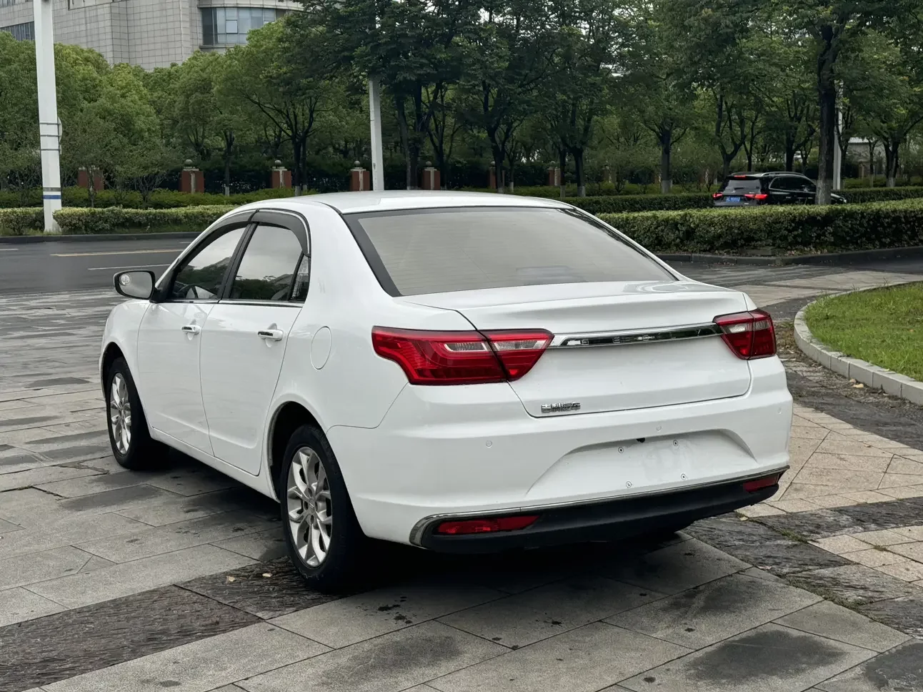 Geely Vision