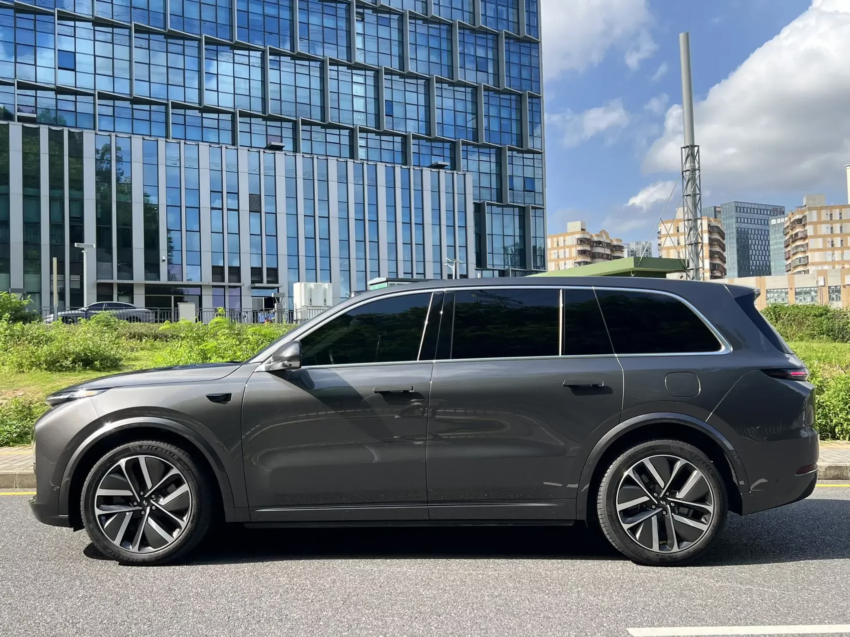 Lixiang L9
