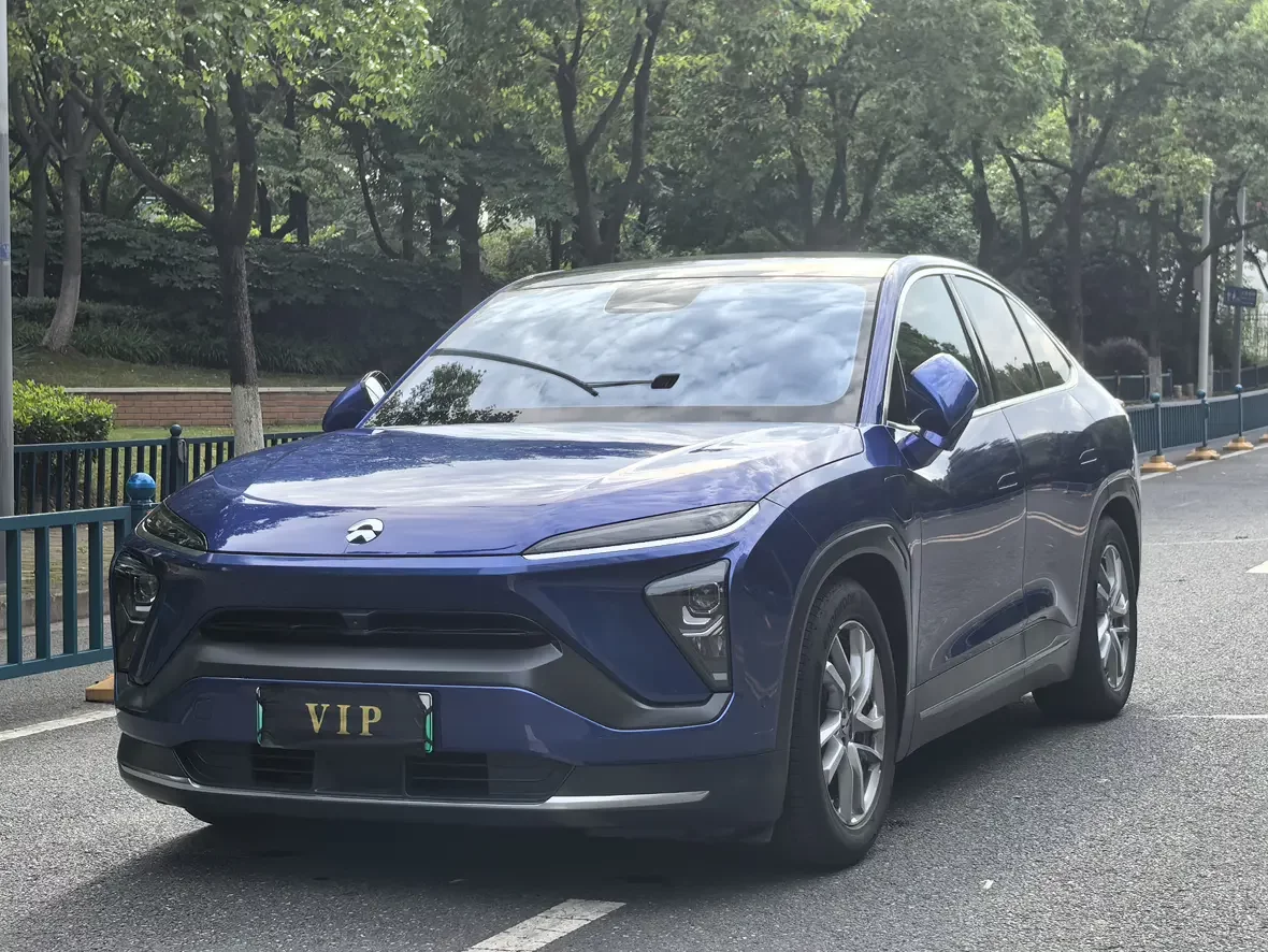 NIO EC6