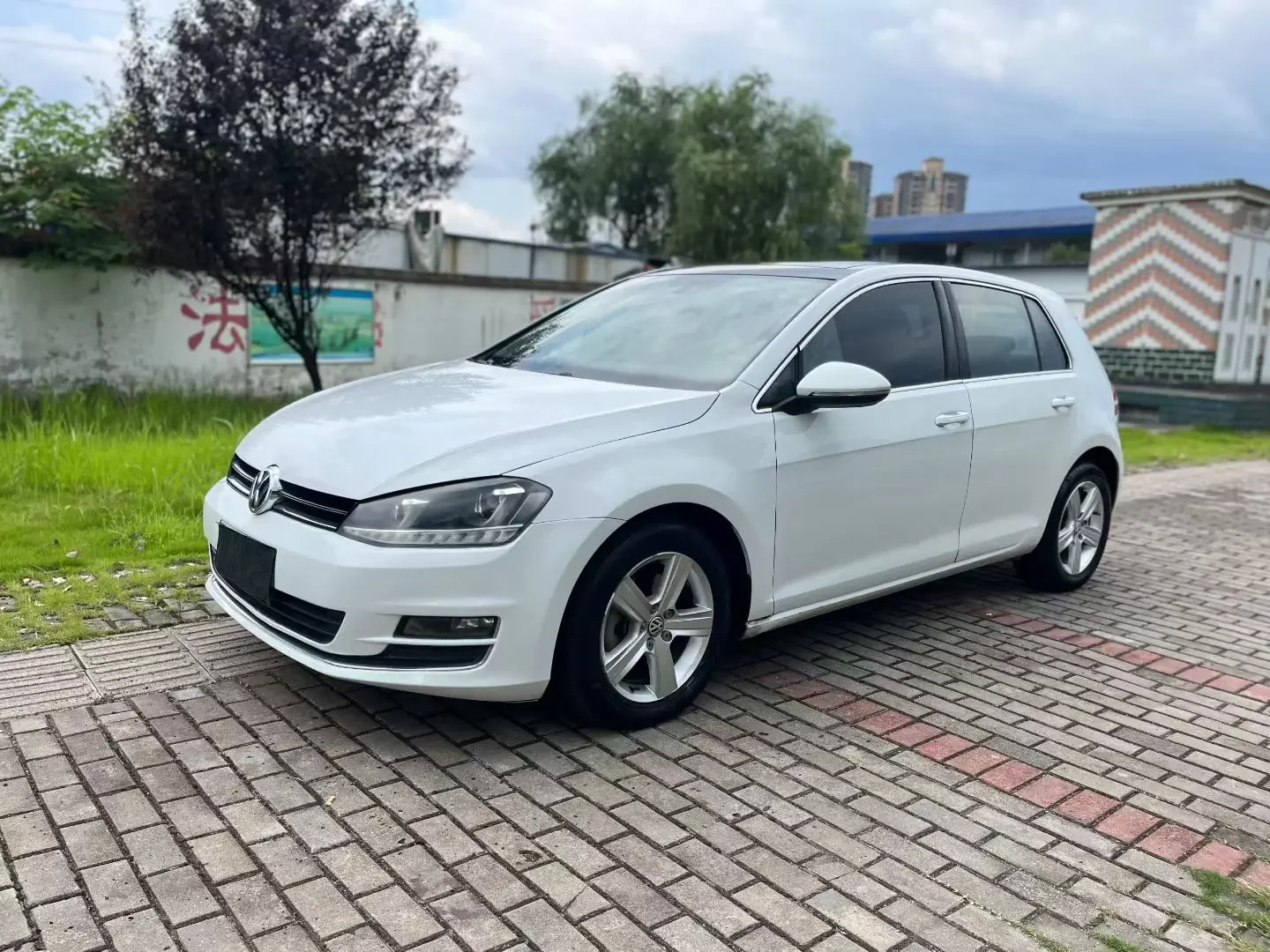 Volkswagen golf