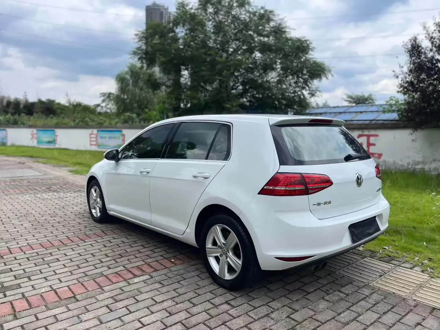 Volkswagen golf