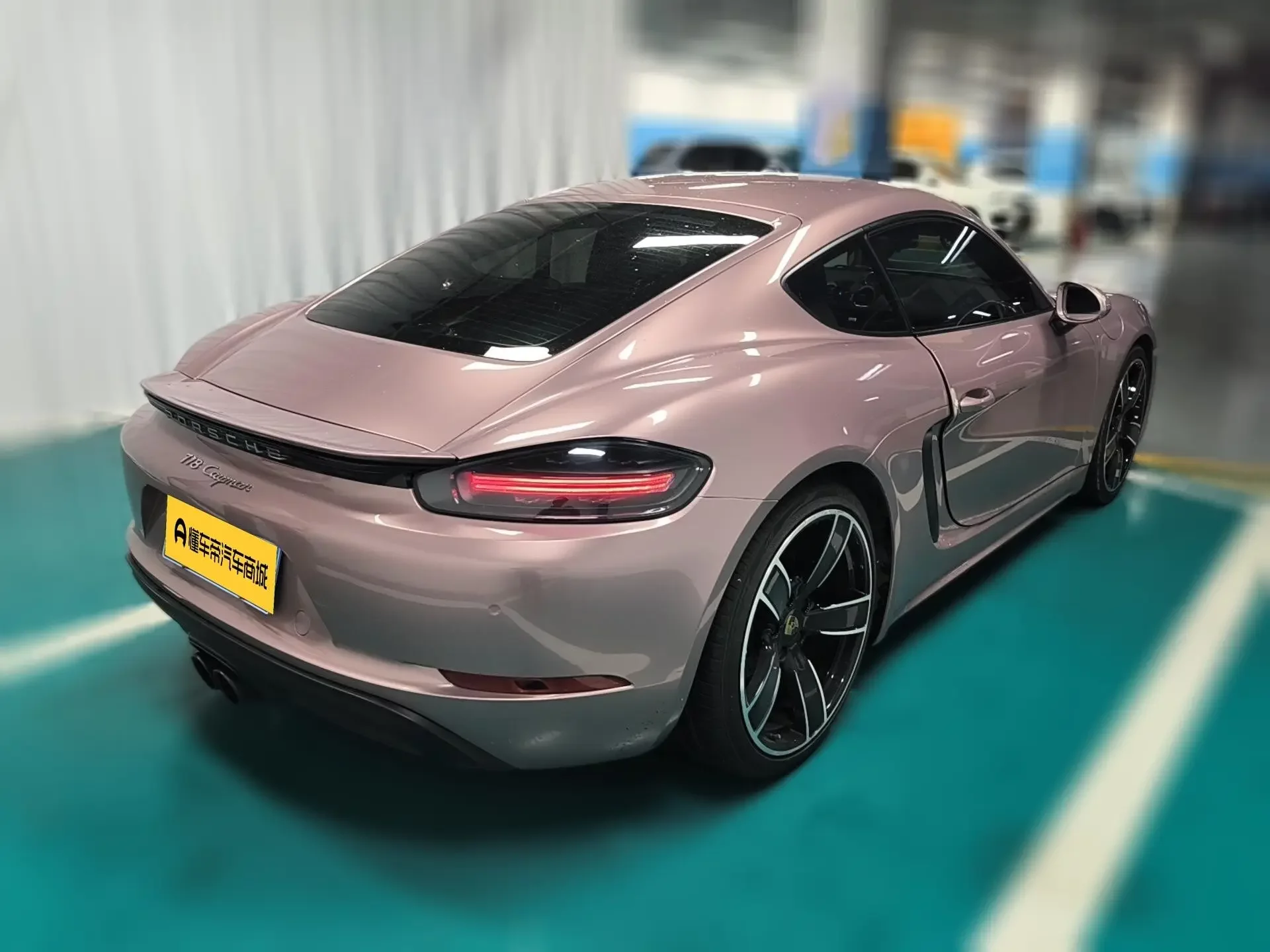 Porsche 718