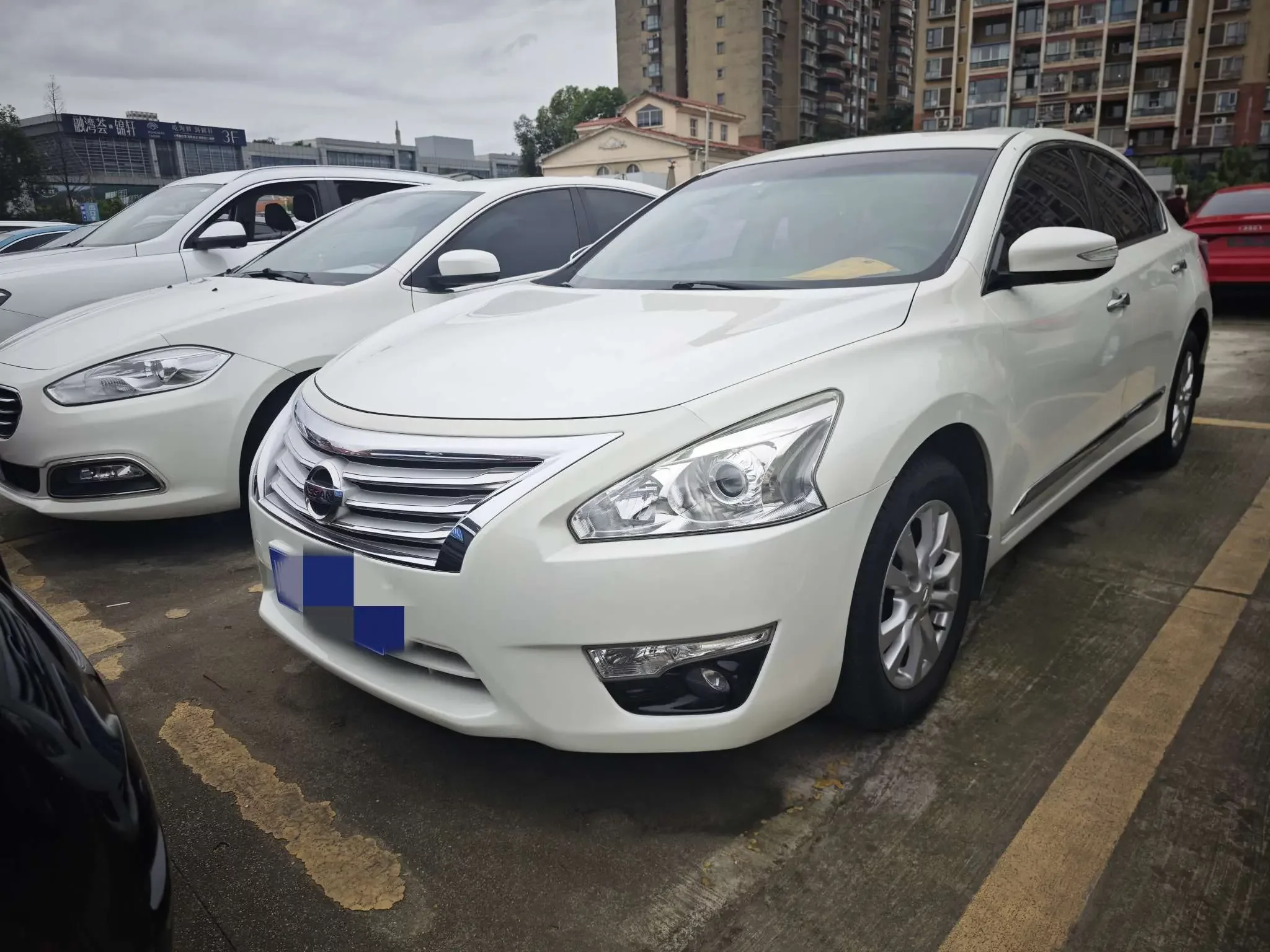 Nissan Altima